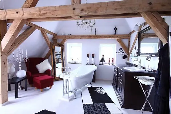 Kleines Schloesschen アパート *