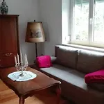 Kleines Schloesschen * Leinau