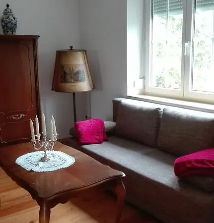 Kleines Schloesschen * Leinau